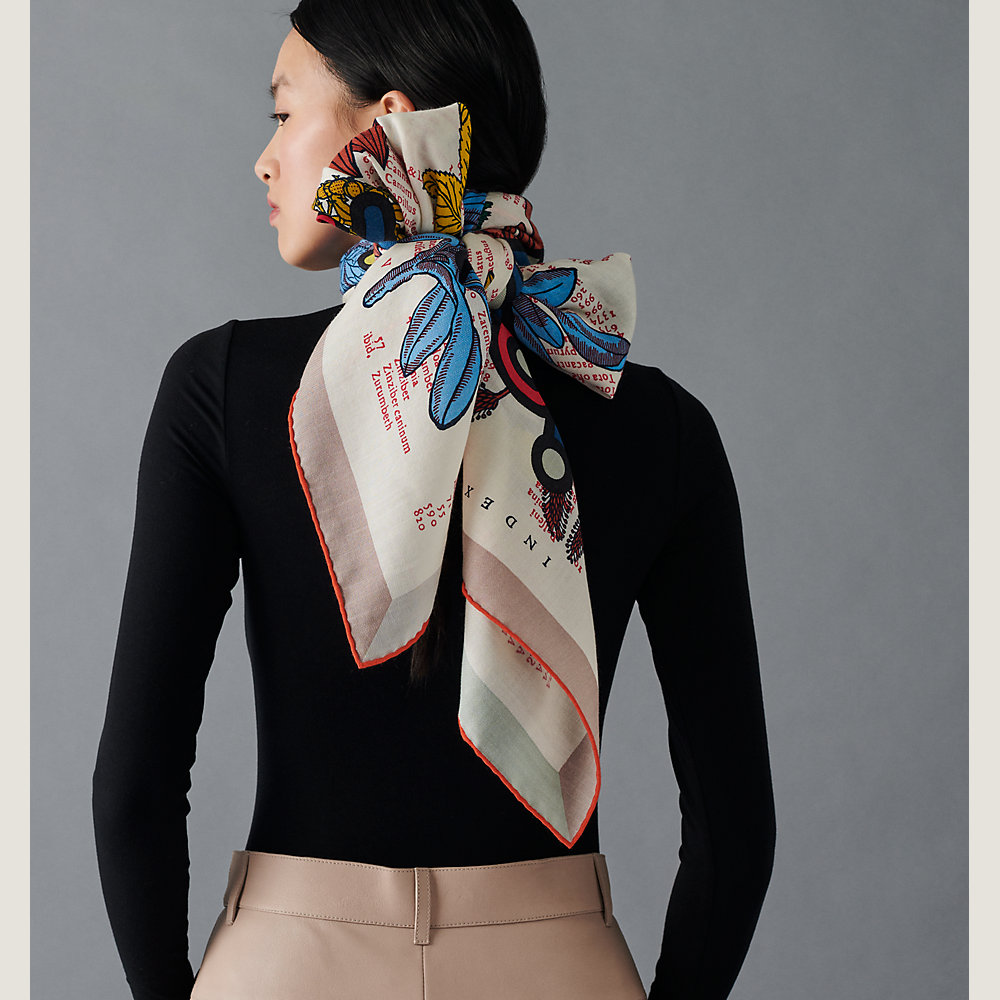 Botanica Grafica shawl 140 | Hermès Australia